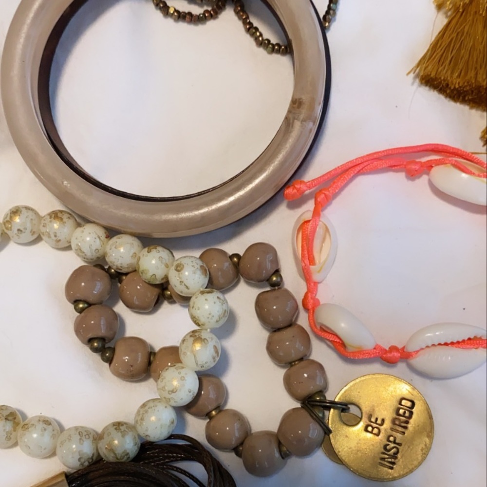 Bundle Accessories - image 4